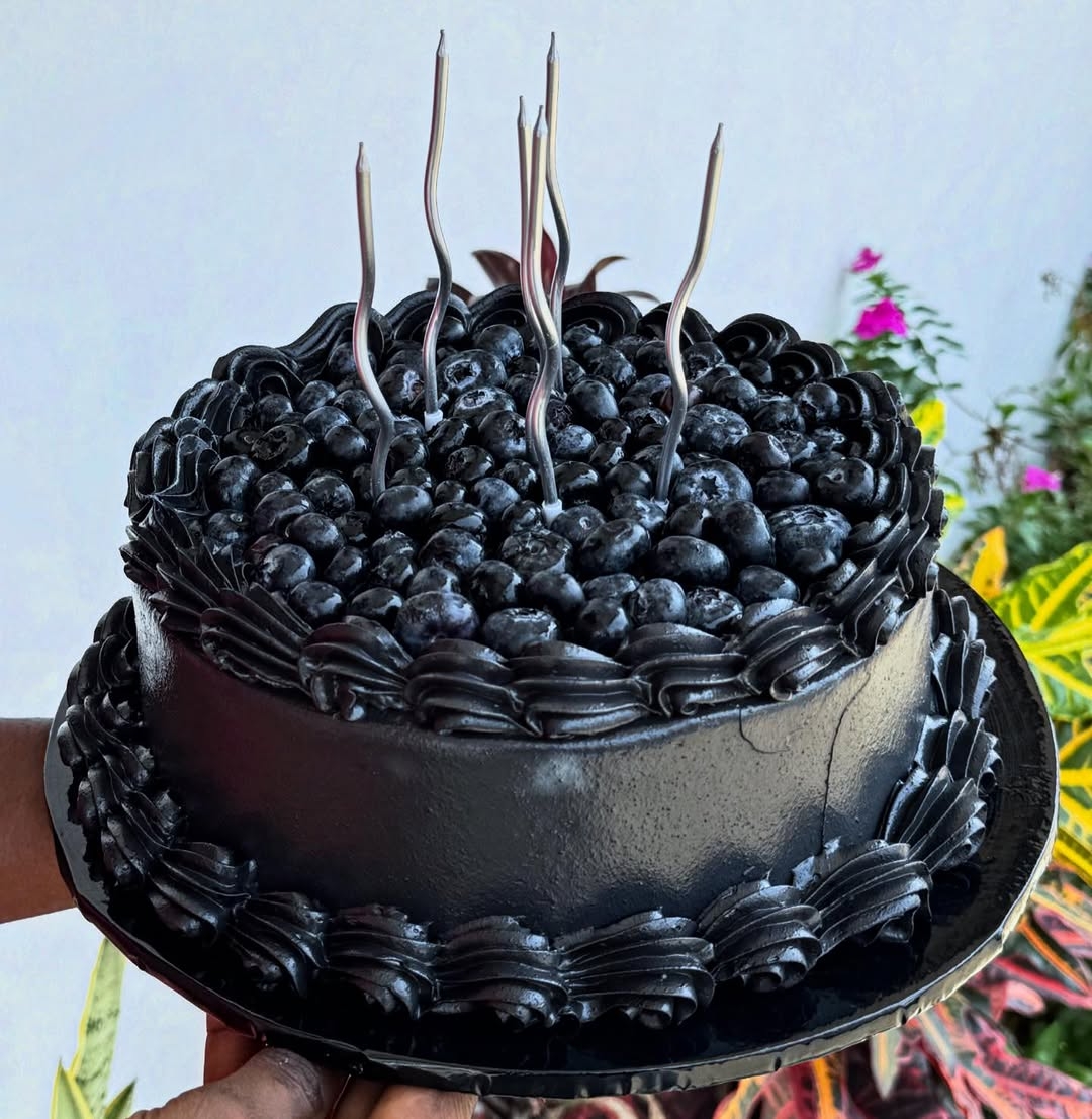 Dark blueberry cake